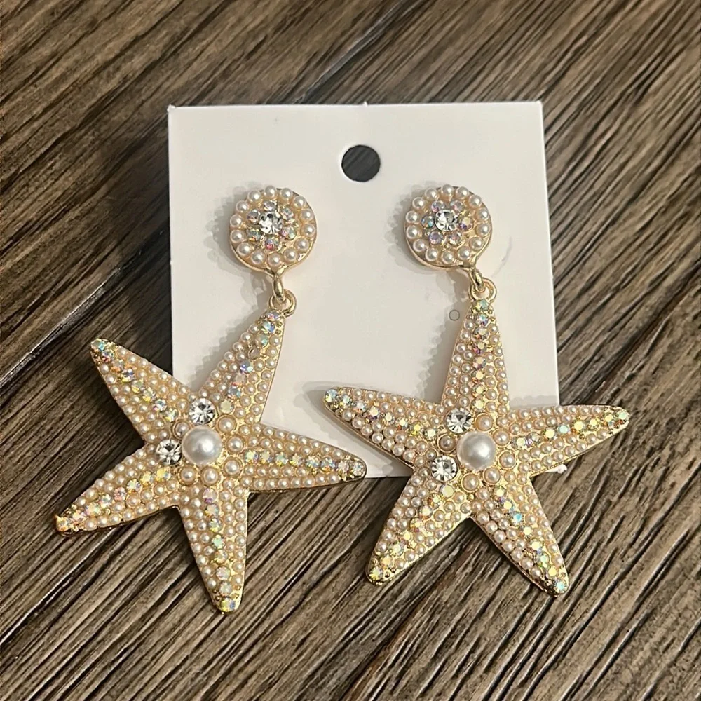 Starfish Summer Vacation Tropical Beach Gold Rhinestone Earrings